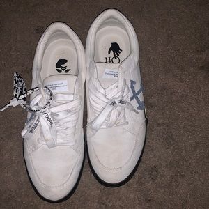 Off white vulc